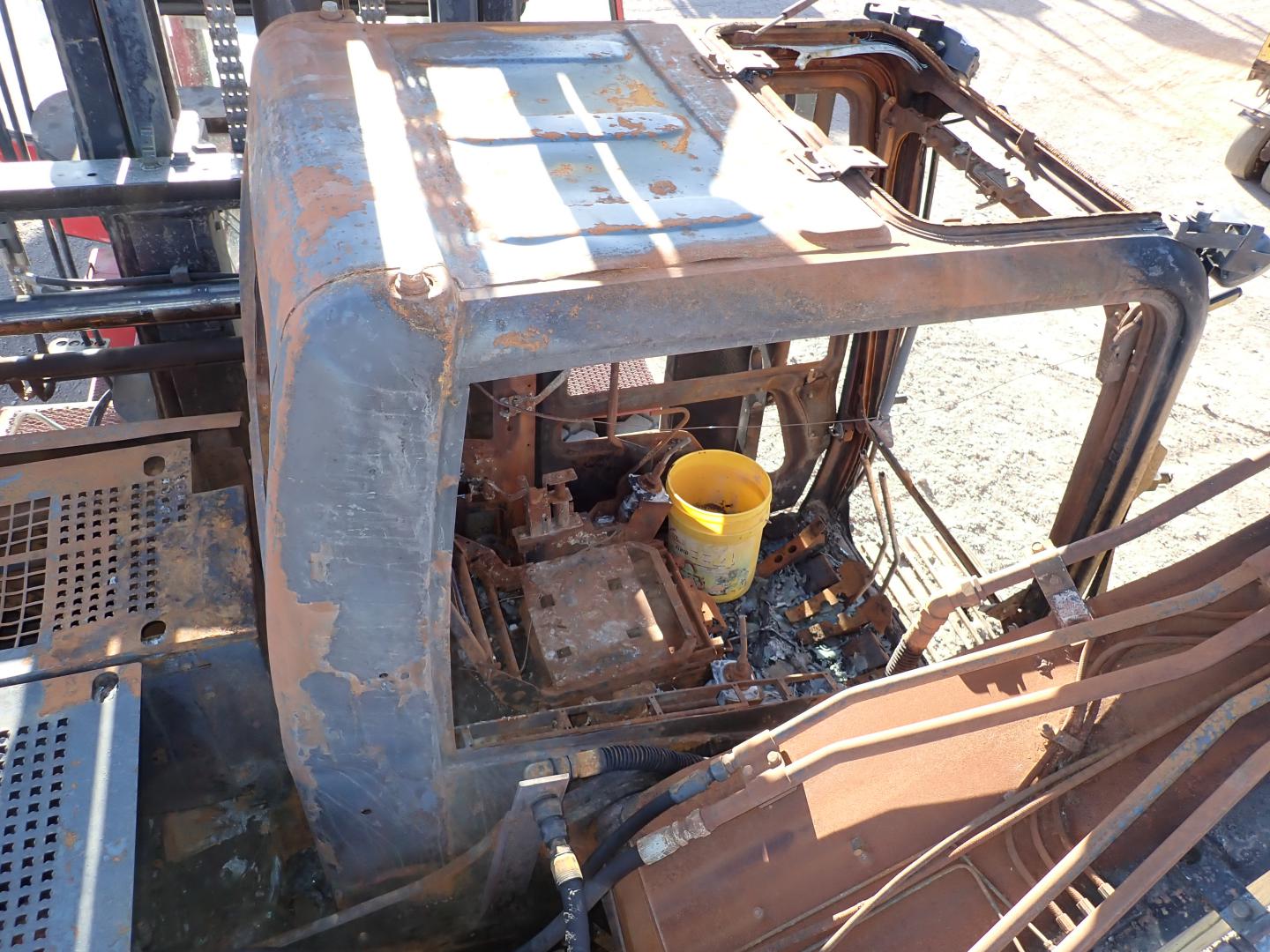 ./imagenes/INVOICE/2019/16550/EXCAVADORA CAT_320C PARA PARTES (13).JPG